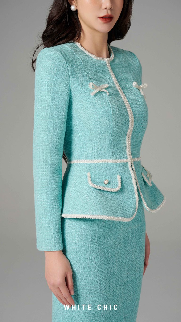 WhiteChic12313-1-1.jpg