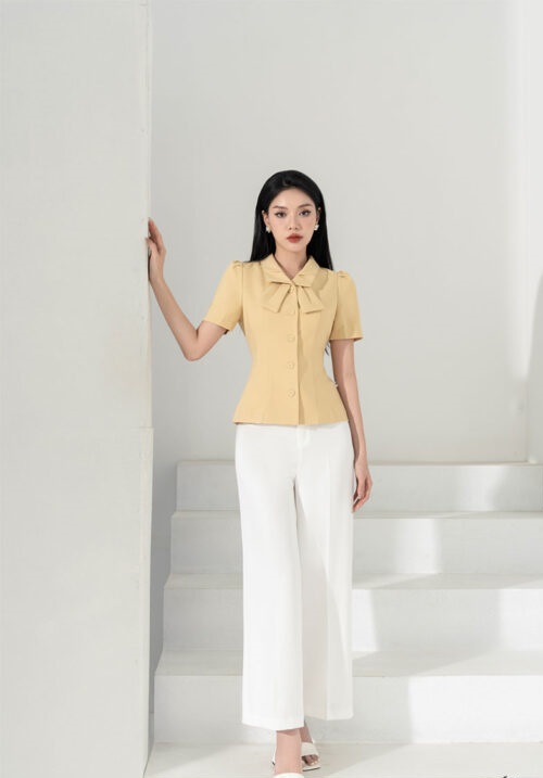 Phối với áo peplum