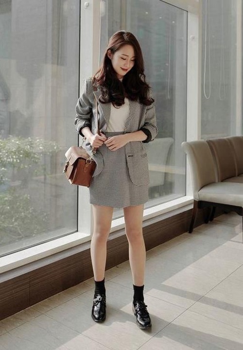 Những sai lầm cần tránh khi phối đồ cho nàng 1m50