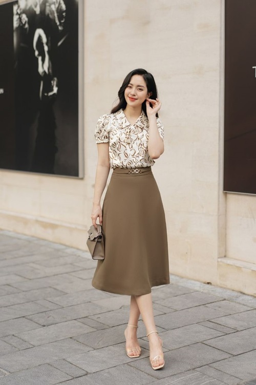 Váy midi trơn màu