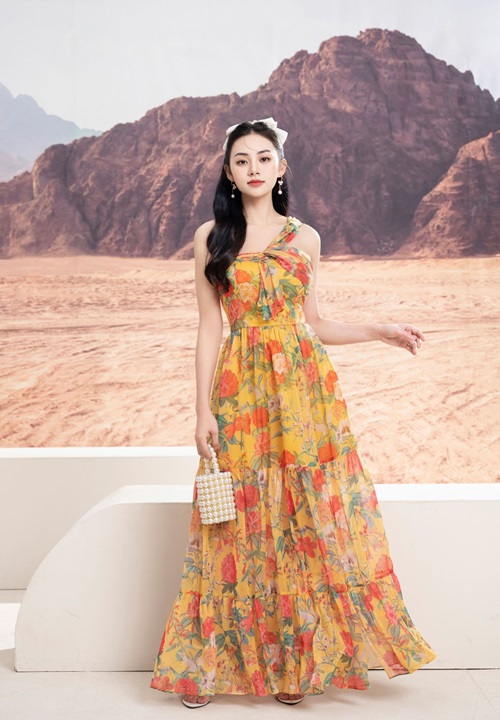 Váy maxi lệch vai